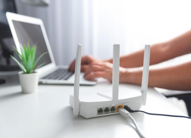 Evde Wi-Fi Çekim Gücü Artırmanın Gerçekten İşe Yarayan Yöntemleri