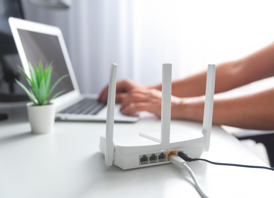 Evde Wi-Fi Çekim Gücü Artırmanın Gerçekten İşe Yarayan Yöntemleri
