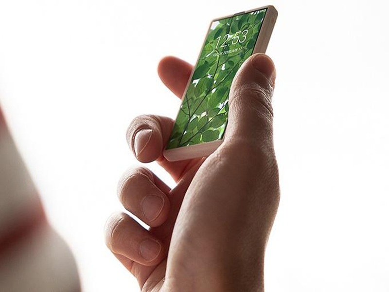İnsanlar Neden Artık Küçük ve Minimal Telefonlara Özlem Duyuyor?
