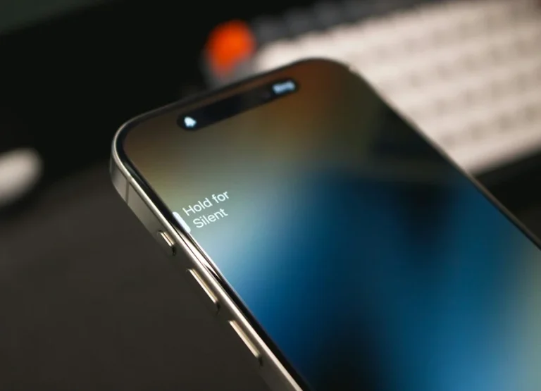 “Telefonu Sessize Alıp Rahatlamak” Neden Yeni Nesil Dijital Alışkanlığa Dönüştü?