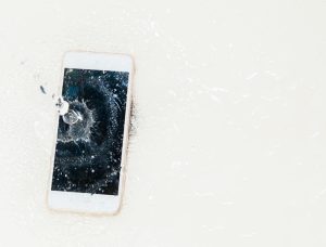 Telefon Pirince Koymak Gerçekten İşe Yarıyor mu?