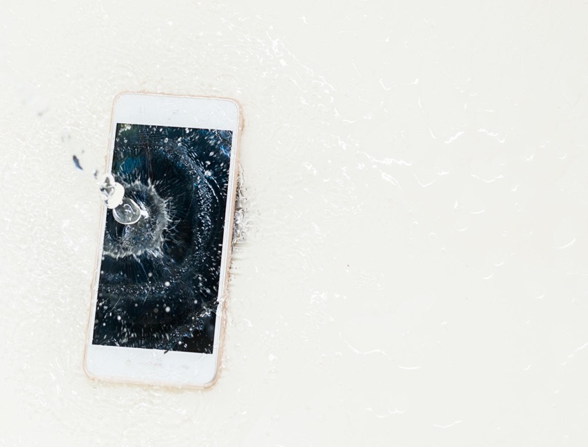 Telefon Pirince Koymak Gerçekten İşe Yarıyor mu?