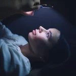 Gece Telefon Kullanmak Beyni Nasıl Etkiler? (Bilimsel Gerçekler)